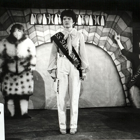 Clair Chapwell in a performance of "Baring the Weight"